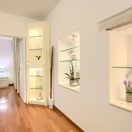Old Town R&c Apartment